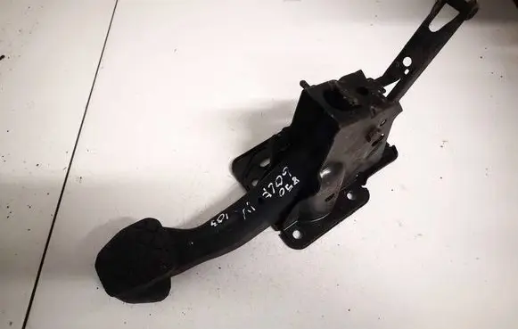 Brake pedal