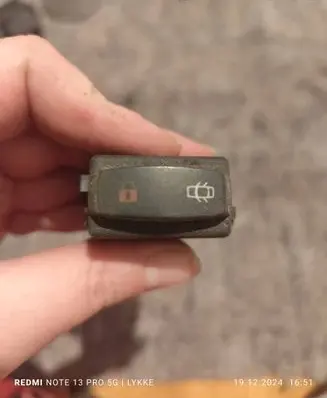 Renault Laguna II Central locking switch button 002446 26488