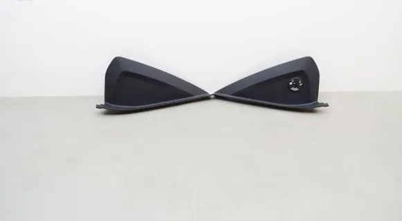 BMW 1 F40 Dashboard side end trim 6823269 6823270