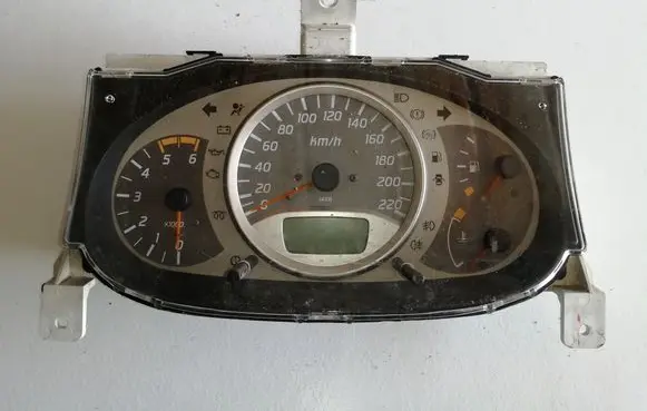 Nissan Almera Tino Speedometer (instrument cluster) BU004
