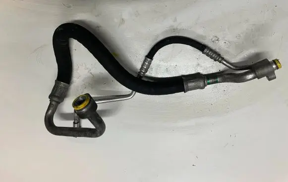 BMW 1 E81 E87 Air conditioning (A/C) pipe/hose 6989309
