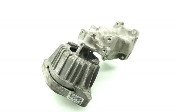 Mercedes-Benz SLK R172 Engine mount vacuum valve A1722401117