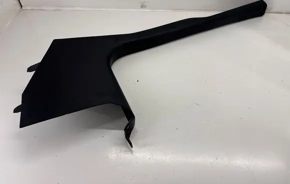 Tesla Model 3 Rear sill trim cover 108629000M