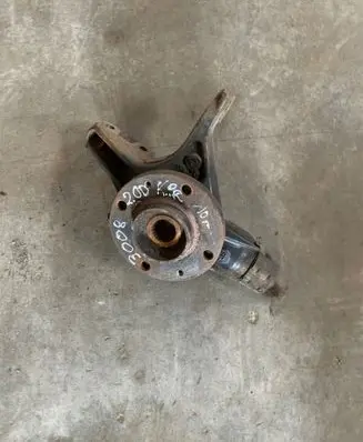 Peugeot 3008 I Front wheel hub 
