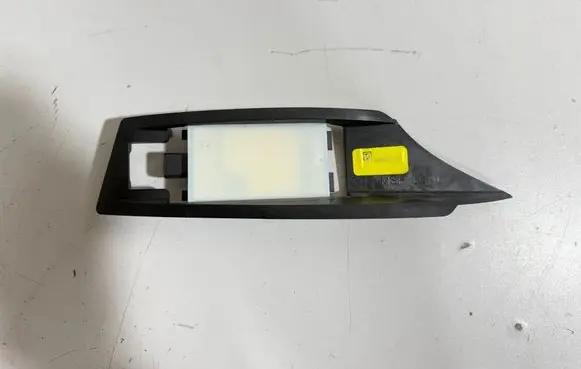 BMW X7 G07 Blind spot module 8084139 5A60303