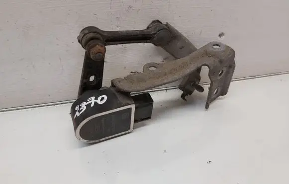 Mercedes-Benz B W246 W242 Headlight/headlamp level sensor A0045429918