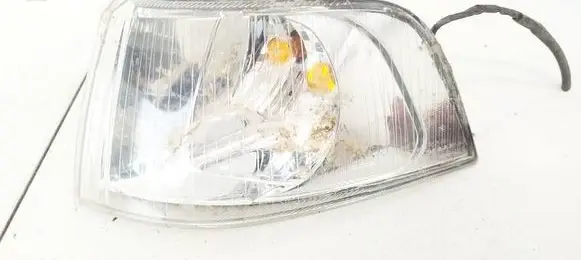 Volvo S40, V40 Front indicator light 