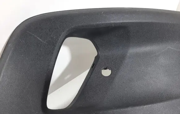 Volvo V40 Front fog light trim/grill 31353342