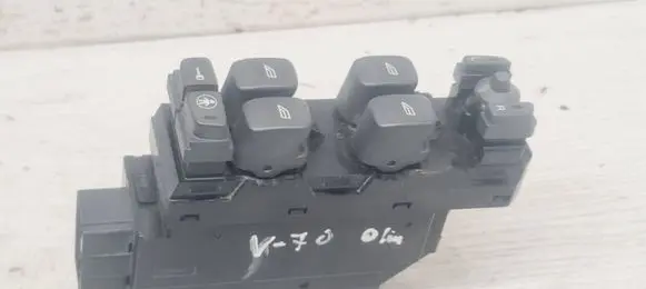 Volvo V70 Electric window control switch 7923