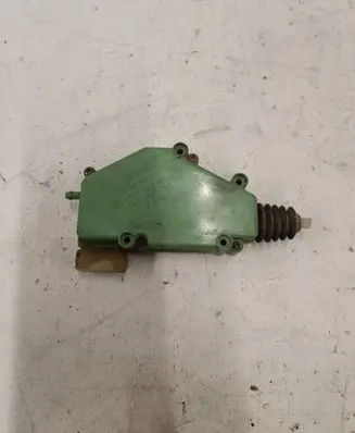 Volkswagen Transporter - Caravelle T4 Central locking motor 701959783 403681 1B0206