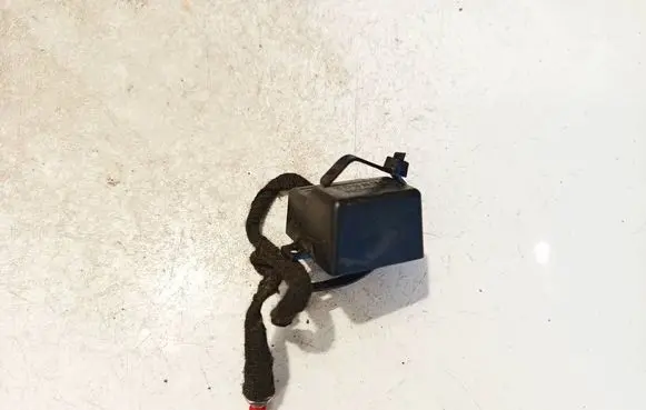 Volkswagen PASSAT B6 Alarm control unit/module 