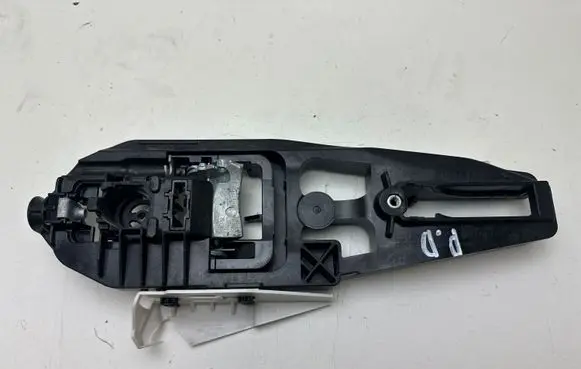 Ford Mustang VI Front door exterior handle/bracket ES73F22464EC