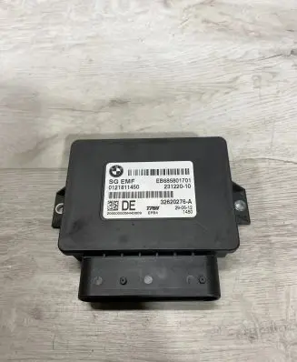BMW 5 GT F07 Hand brake control module 6858017 23122010 32620276A