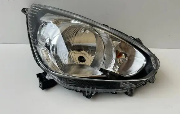 Mitsubishi Space Star Headlight/headlamp 8301C194