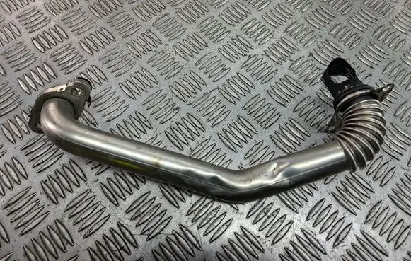 Volvo XC90 EGR valve line/pipe/hose 