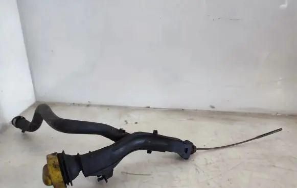 Renault Trafic II (X83) Oil fill pipe 8200612919