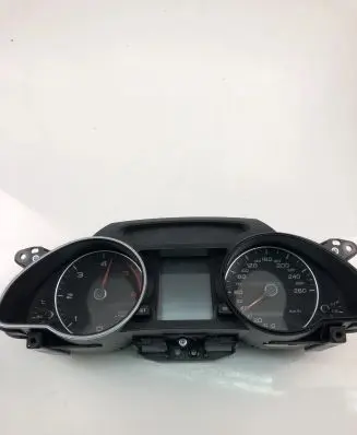 Audi A5 8T 8F Speedometer (instrument cluster) 8T0920932J