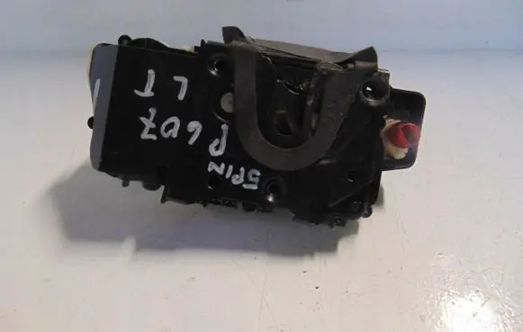 Peugeot 607 Rear door lock