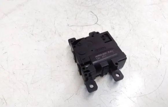 Toyota Prius (XW50) Air flap motor/actuator 0638002031