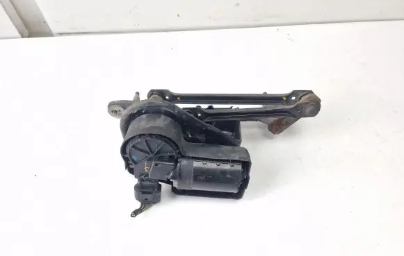 Volkswagen Fox Front wiper linkage and motor F006B20070 5Z0955023C