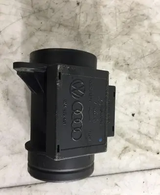 Volkswagen II LT Mass air flow meter 074906461