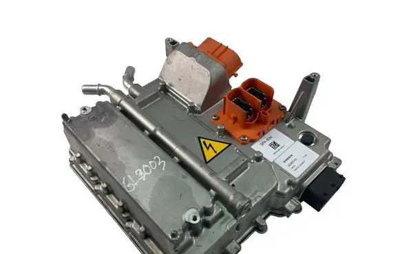 Volvo S60 Voltage converter inverter 32263742