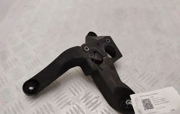 BMW 2 F46 ABS pump bracket 6851604