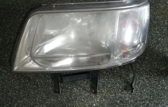 Volkswagen Transporter - Caravelle T5 Headlight/headlamp 7H1941015S 0301191301