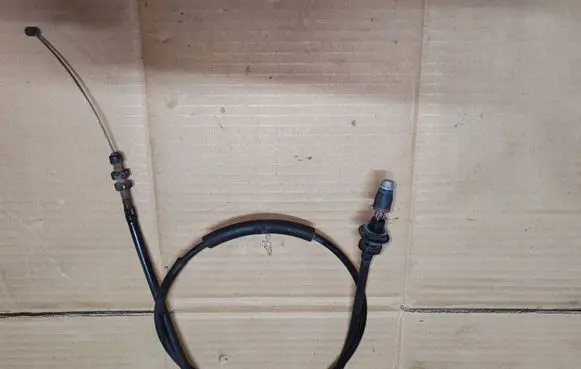 Toyota Yaris Throttle cable