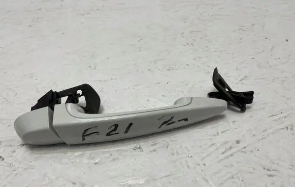 BMW 1 F20 F21 Loading door exterior handle/bracket 