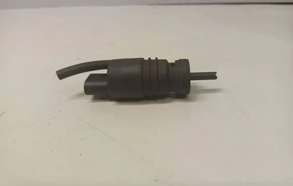 BMW X5 E53 Headlight washer pump 