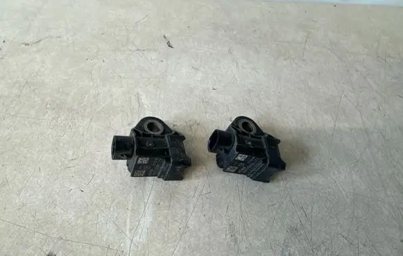 Mercedes-Benz EQC Airbag deployment crash/impact sensor A2139051300