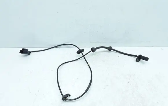 Volvo XC90 ABS brake wheel speed sensor 30682479
