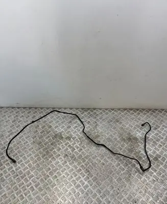 Renault Captur II Fuel line pipe DK5HR7311C 39082 STU1304060