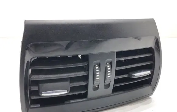BMW X6 F16 Rear air vent grill 9252012