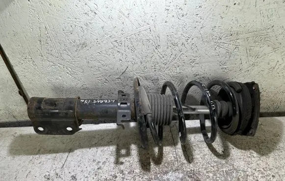 Renault Megane III Front shock absorber/damper