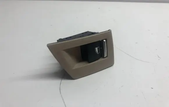 BMW 5 F10 F11 Electric window control switch 9163527