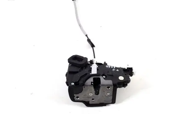 Volkswagen T-Roc Rear door lock 3J0839015