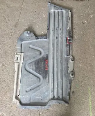 BMW 3 F30 F35 F31 Center/middle under tray cover 7373843 51757373843