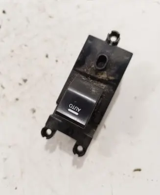 Hyundai i40 Electric window control switch 935753Z000