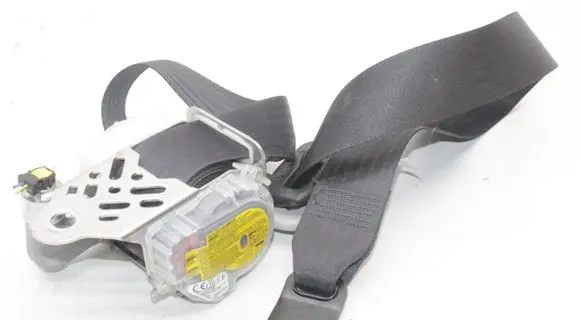 Subaru Forester SJ Front seatbelt