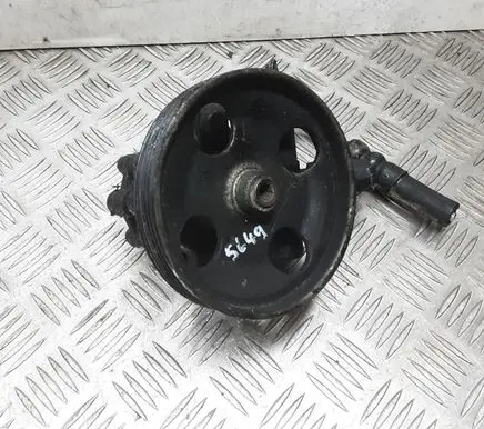 Peugeot 407 Power steering pump 06370