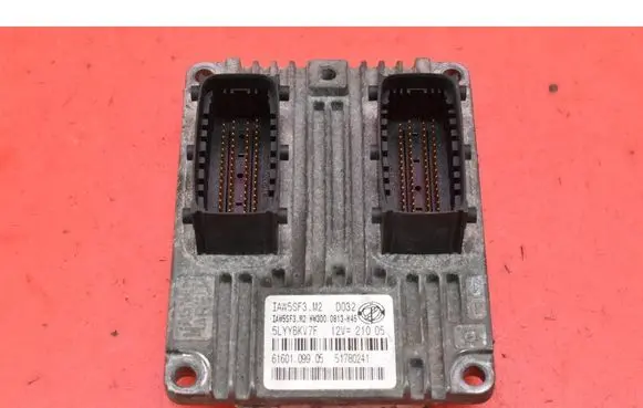Fiat Grande Punto Engine control unit/module ECU 51780241