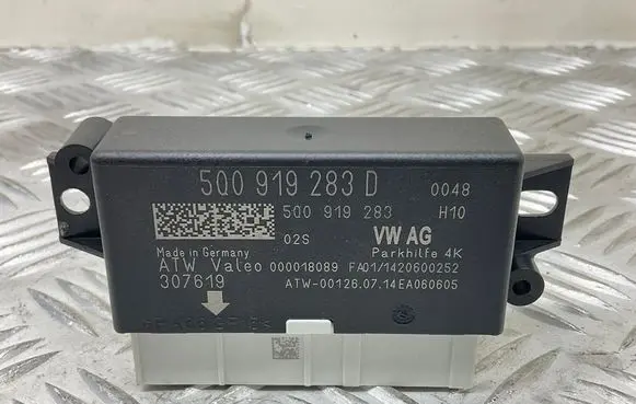 Skoda Octavia Mk3 (5E) Parking PDC control unit/module 5Q0919283D