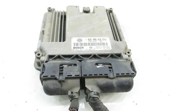 Volkswagen Touran I Engine control unit/module 03G906016EH 0281011786