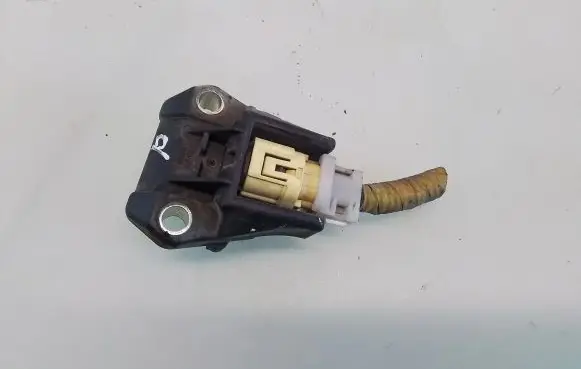 Subaru Outback Airbag deployment crash/impact sensor 98231AG000