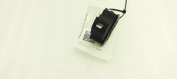 Citroen C3 Aircross Electric window control switch 13483539