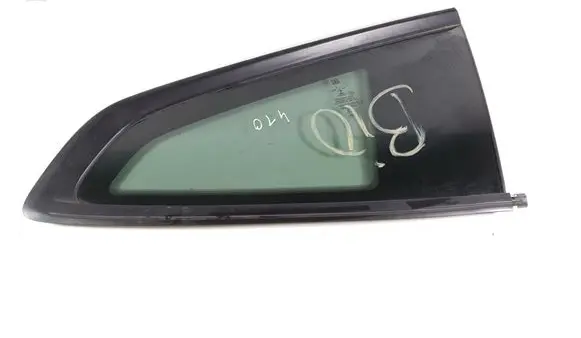Rear side window