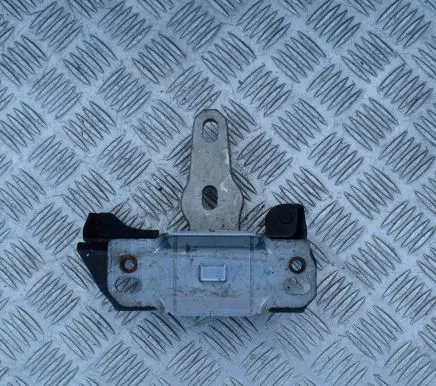 Ford B-MAX Engine mount bracket 8V517M121AE