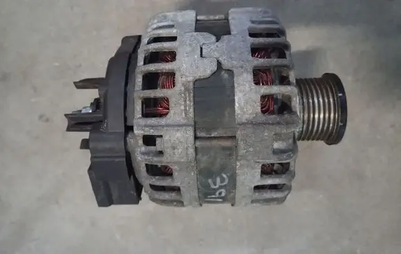 Nissan Pulsar Generator/alternator